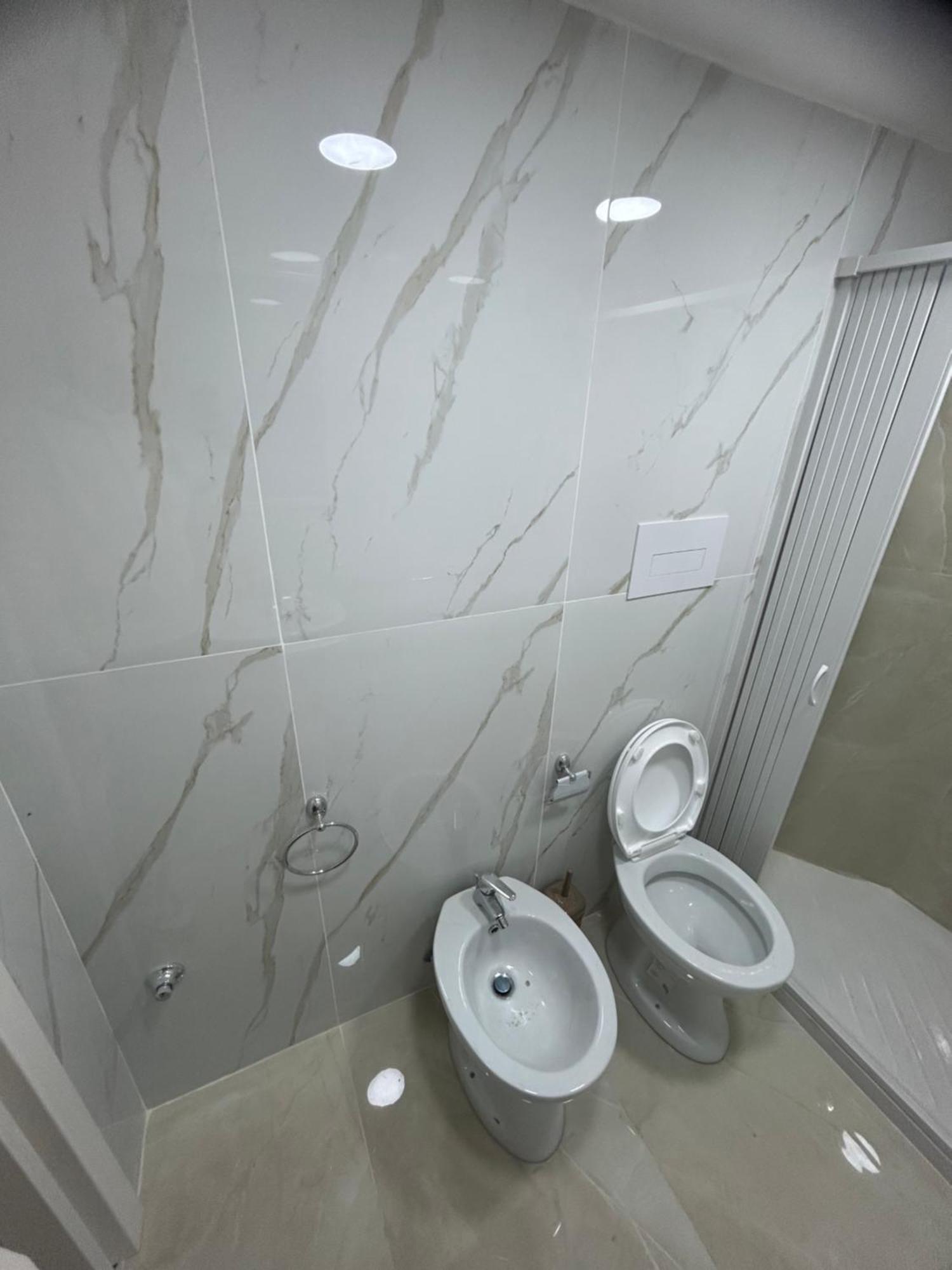 Luxury Rooms Carbonara 95 Наполи Екстериор снимка
